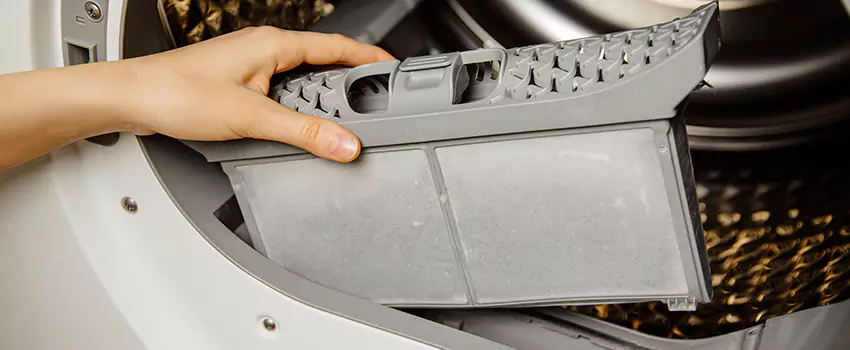 Signs Of A Clogged Dryer Lint Trap in West Mifflin, Pennsylvania